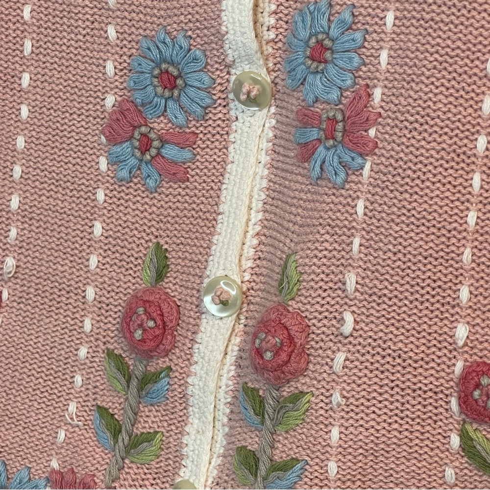 Vintage IVY Floral Embroidered Pink Knit Vest - Picture 4 of 5
